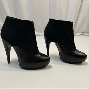 LANVIN front zip black stiletto ankle booties size 37 1/2 (US size 7)